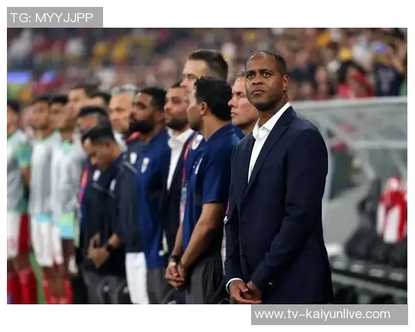 克鲁伊维特承认无缘世界杯责任进步之路需耐心等待与坚持