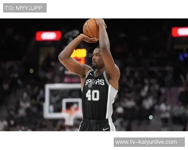 马刺巴恩斯谈文班伤病经历与时间限制的挑战与坚持