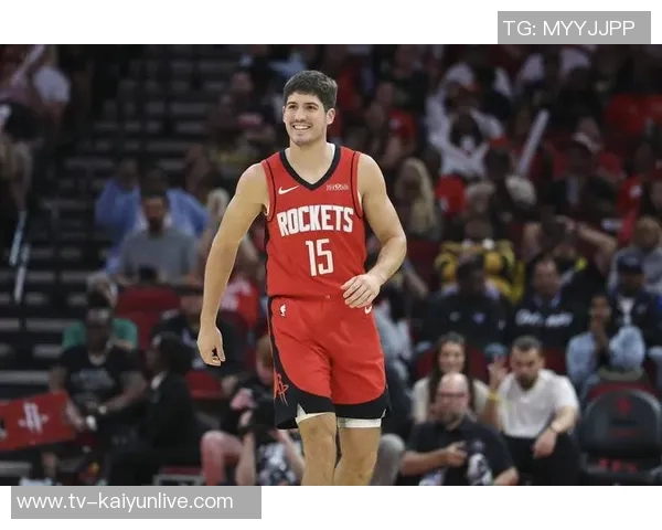 谢泼德本季表现大幅提升场均得分与三分命中率显著增长 谢泼德本季表现大幅提升场均得分与三分命中率显著增长